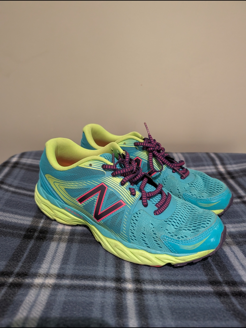 New Balance Teal & Lime Running Shoes with Pink Accents